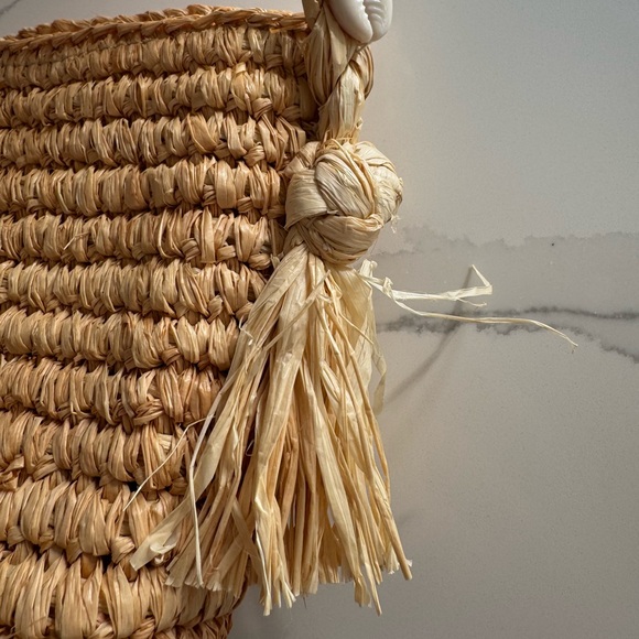 L*Space Azalea Raffia Shoulder Bag - Picture 9 of 12